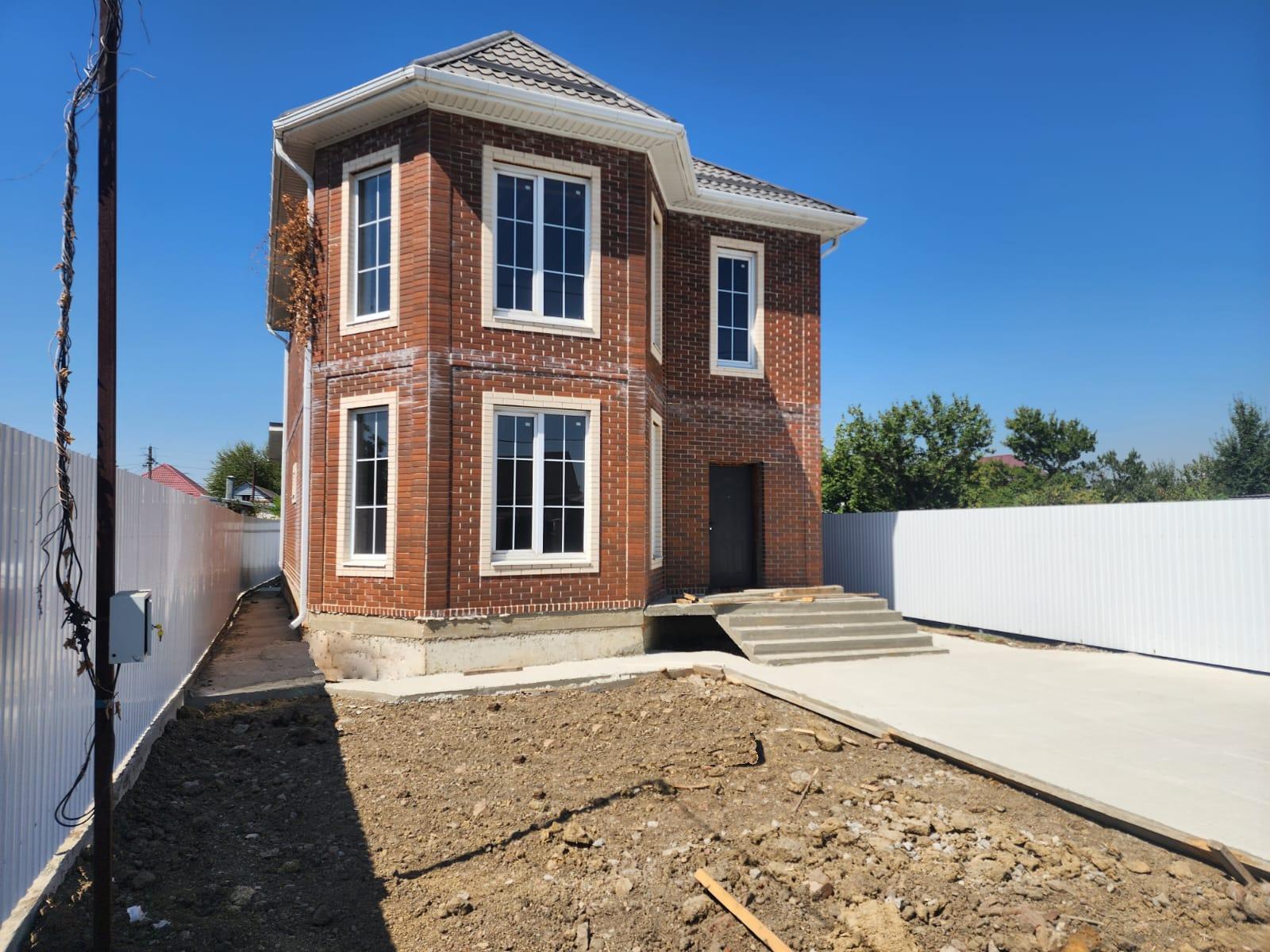 Фото №2: Дом 167 м² + 4.82 сот. - Яблоновский, ул. Кирова