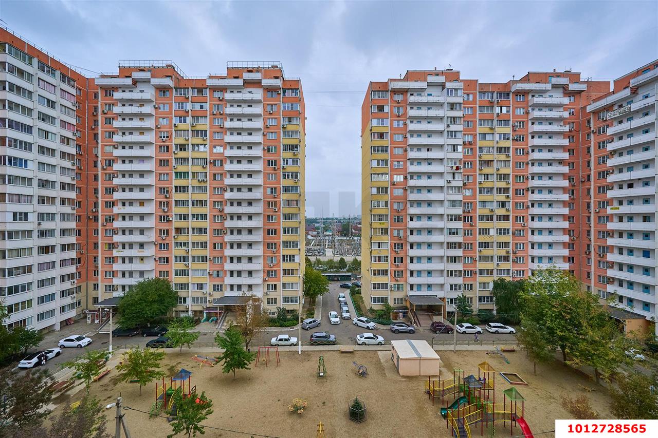 Фото №1: 2-комнатная квартира 73 м² - Краснодар, Микрохирургии глаза, ул. Академика Лукьяненко, 34