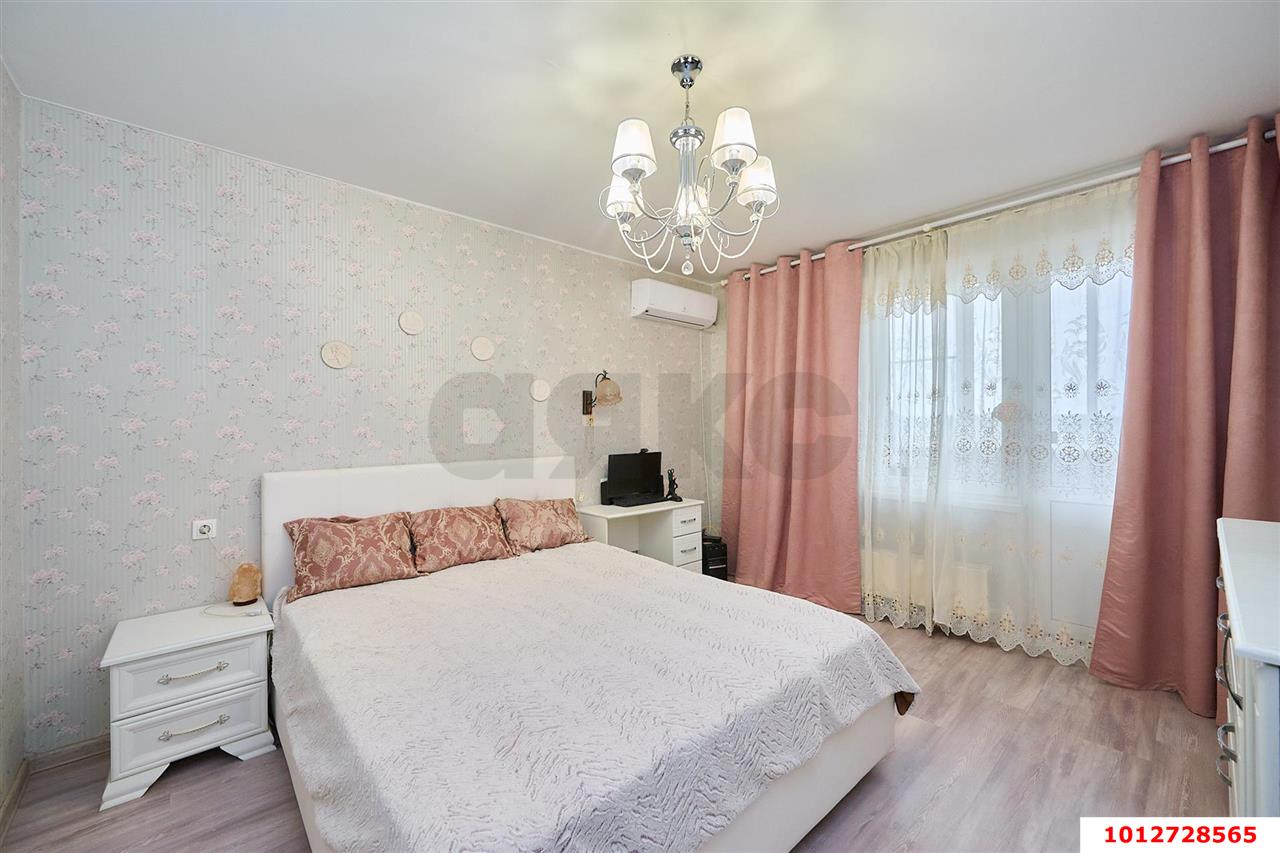 Фото №13: 2-комнатная квартира 73 м² - Краснодар, Микрохирургии глаза, ул. Академика Лукьяненко, 34