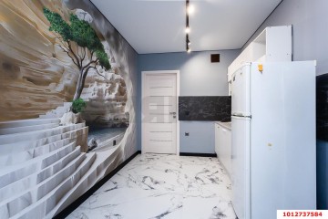 Фото №1: 2-комнатная квартира 68 м² - Краснодар, мкр. Гидростроителей, пр-кт имени писателя Знаменского, 9Б