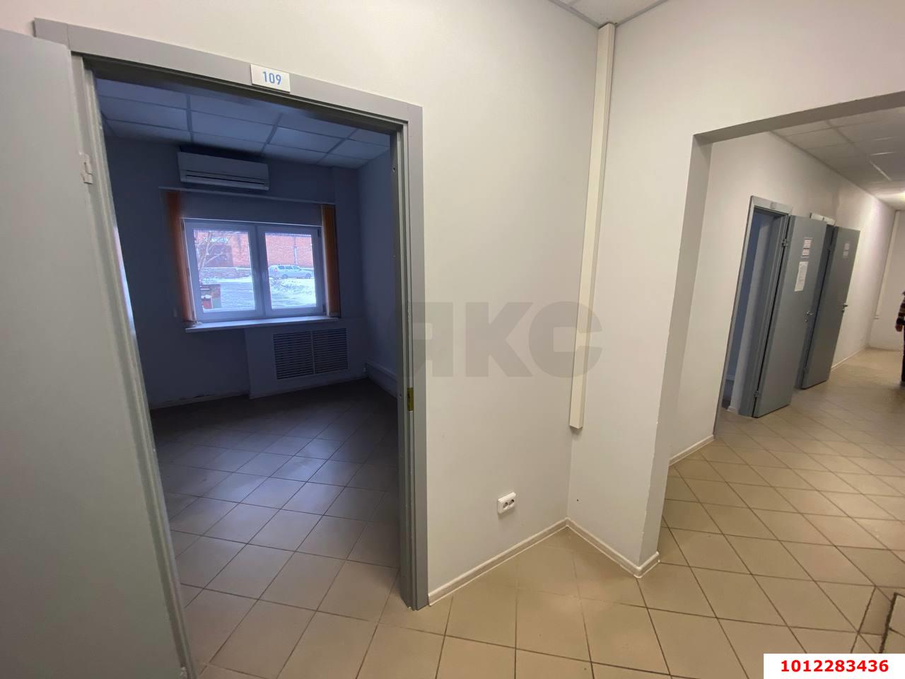 Фото №5: Коммерция 1968 м² - Краснодар, ул. Ставропольская, 206