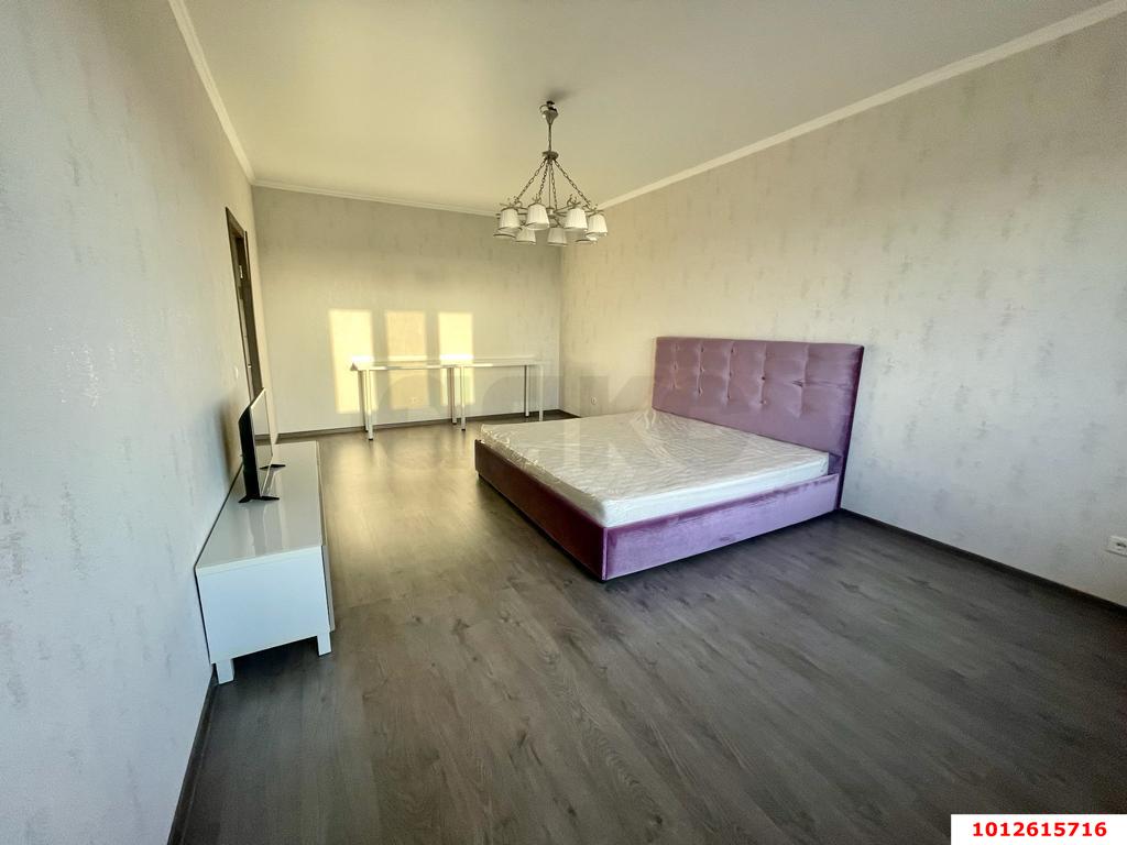 Фото №8: 2-комнатная квартира 85 м² - Краснодар, Центральный, ул. Главная городская площадь