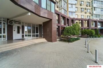 Фото №1: 2-комнатная квартира 79 м² - Краснодар, мкр. Центральный, ул. Главная городская площадь