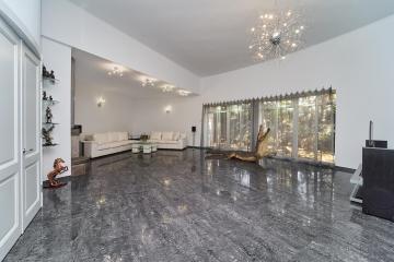 Фото №5: Дом 1155 м² - Краснодар, мкр. Фестивальный, ул. Титова, 62