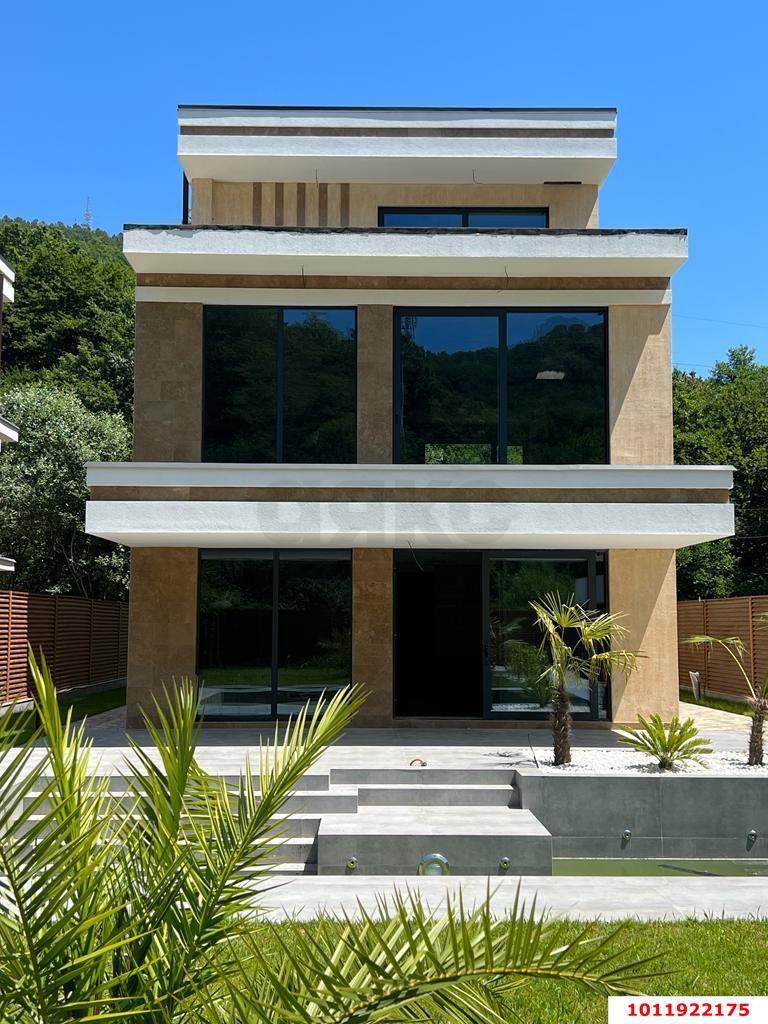 Фото №9: Дом 312 м² + 8.73 сот. - Дагомыс, р. Лазаревский, ул. Армавирская, 149