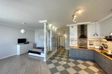 Фото №2: 1-комнатная квартира 50 м² - Краснодар, мкр. Юбилейный, ул. Рождественская набережная, 4