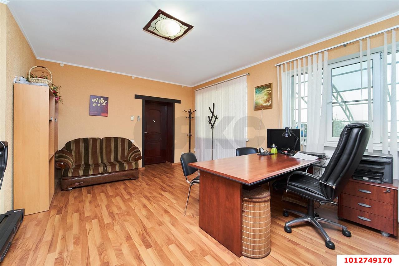 Фото №6: Дом 558 м² + 4.14 сот. - Краснодар, Прикубанский внутригородской округ, Музыкальный, ЖК Времена Года, мкр. имени Петра Метальникова, ул. Петра Метальникова, 5к1