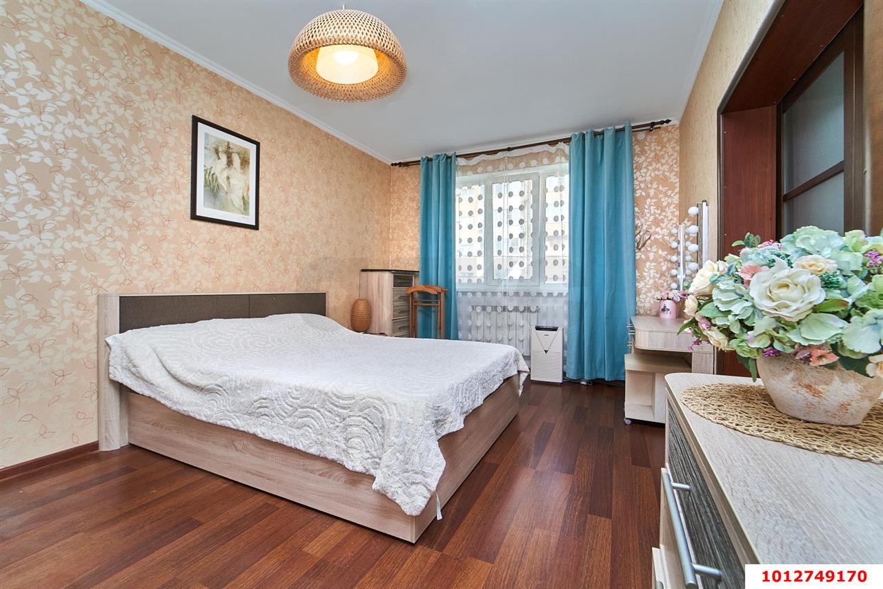 Фото №18: Дом 558 м² + 4.14 сот. - Краснодар, Прикубанский внутригородской округ, Музыкальный, ЖК Времена Года, мкр. имени Петра Метальникова, ул. Петра Метальникова, 5к1