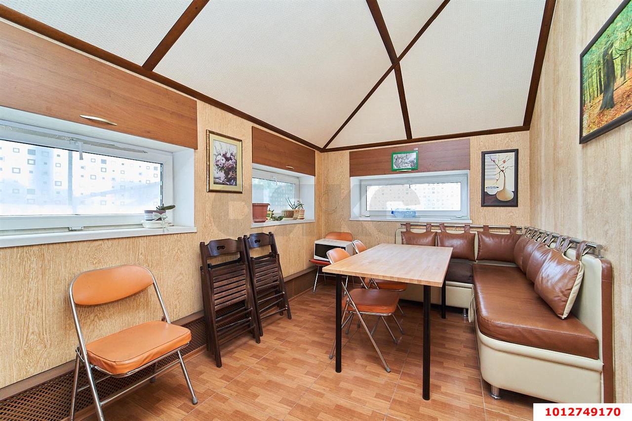 Фото №33: Дом 558 м² + 4.14 сот. - Краснодар, Прикубанский внутригородской округ, Музыкальный, ЖК Времена Года, мкр. имени Петра Метальникова, ул. Петра Метальникова, 5к1