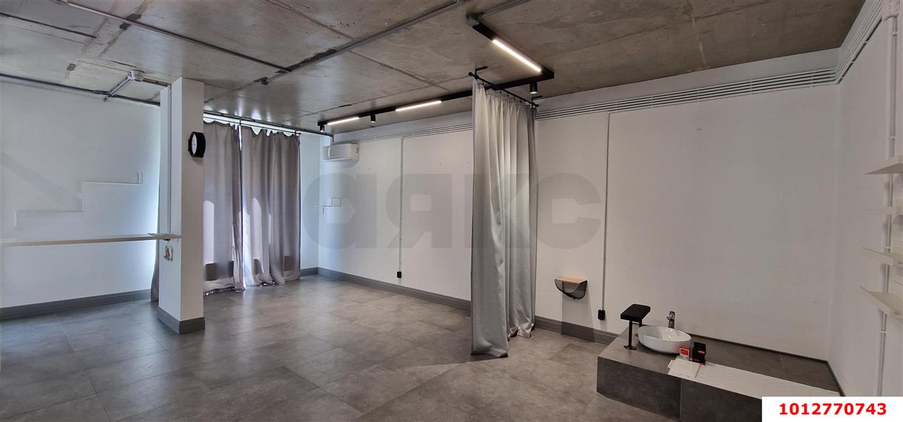 Фото №6: Коммерция 54 м² - Краснодар, Прикубанский внутригородской округ, Славянский, мкр. Светлоград, ул. Красных Партизан, 1/4к3