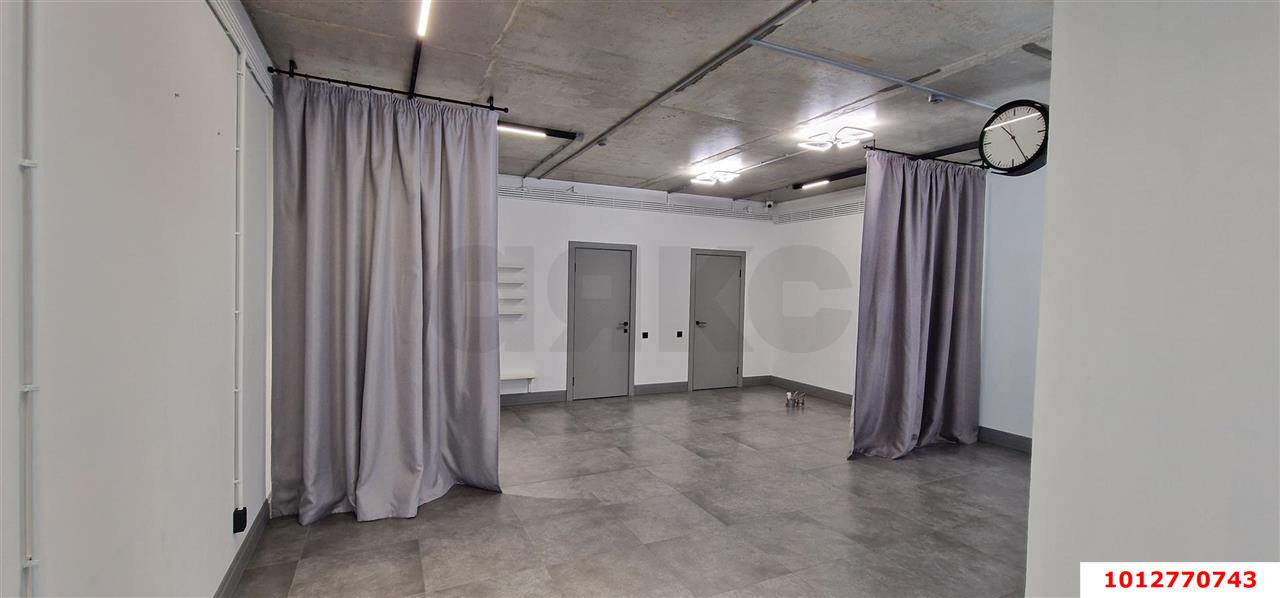 Фото №9: Коммерция 54 м² - Краснодар, Прикубанский внутригородской округ, Славянский, мкр. Светлоград, ул. Красных Партизан, 1/4к3