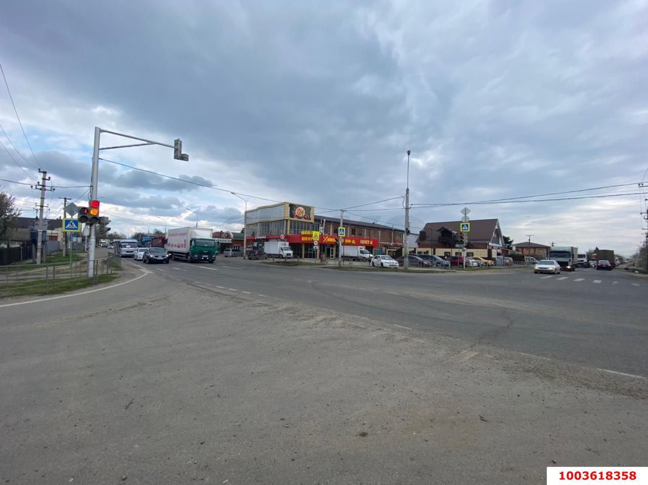 Фото №6: Коммерция 1870 м² - Новотитаровская, ул. Широкая, 20