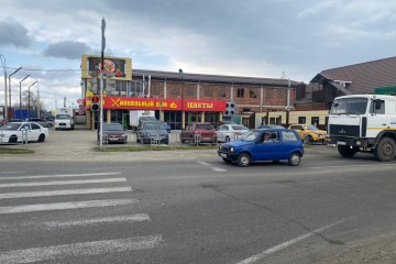 Фото №5: Отдельное здание 1870 м² - Новотитаровская, ул. Широкая, 20