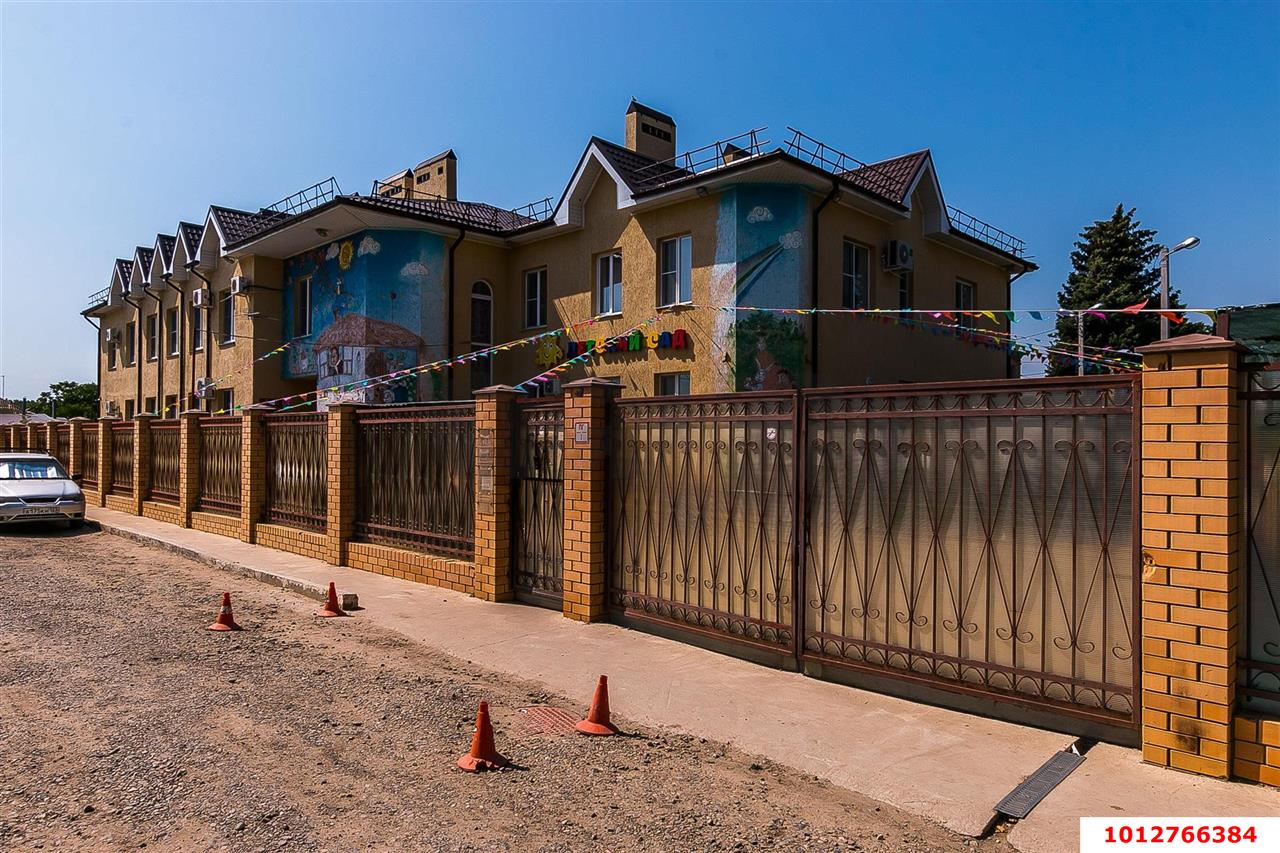 Фото №1: Дом 160 м² + 3.82 сот. - Елизаветинская, Строитель, 301