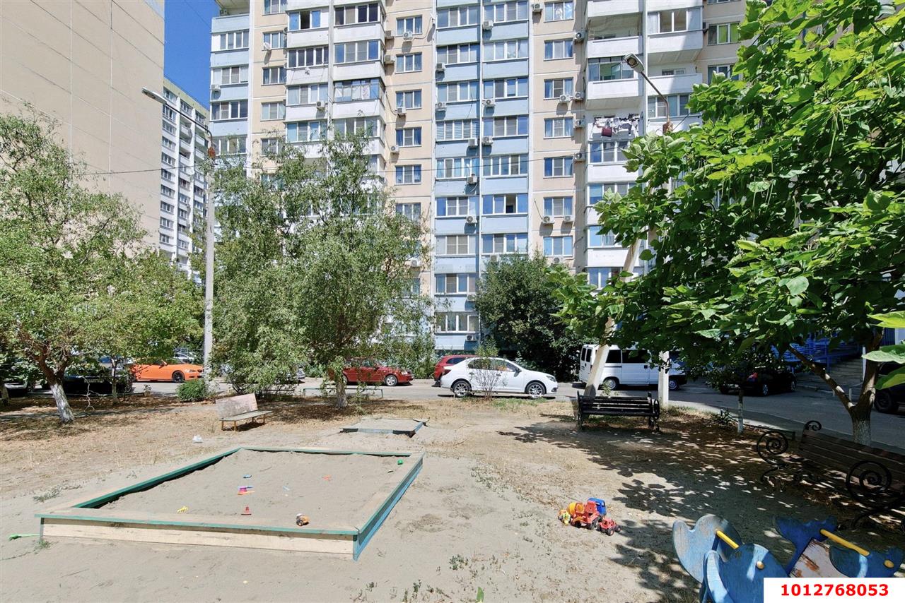 Фото №17: Торговое помещение <span class="whitespace-nowrap">53 м²</span>, <span class="whitespace-nowrap">1/16 эт.</span> - Краснодар, Карасунский внутригородской округ, мкр. Гидростроителей, ул. Парусная, 20/1
