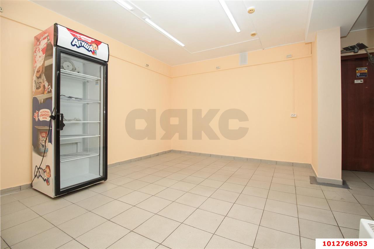 Фото №4: Торговое помещение 53 м² - Краснодар, Гидростроителей, ул. Парусная