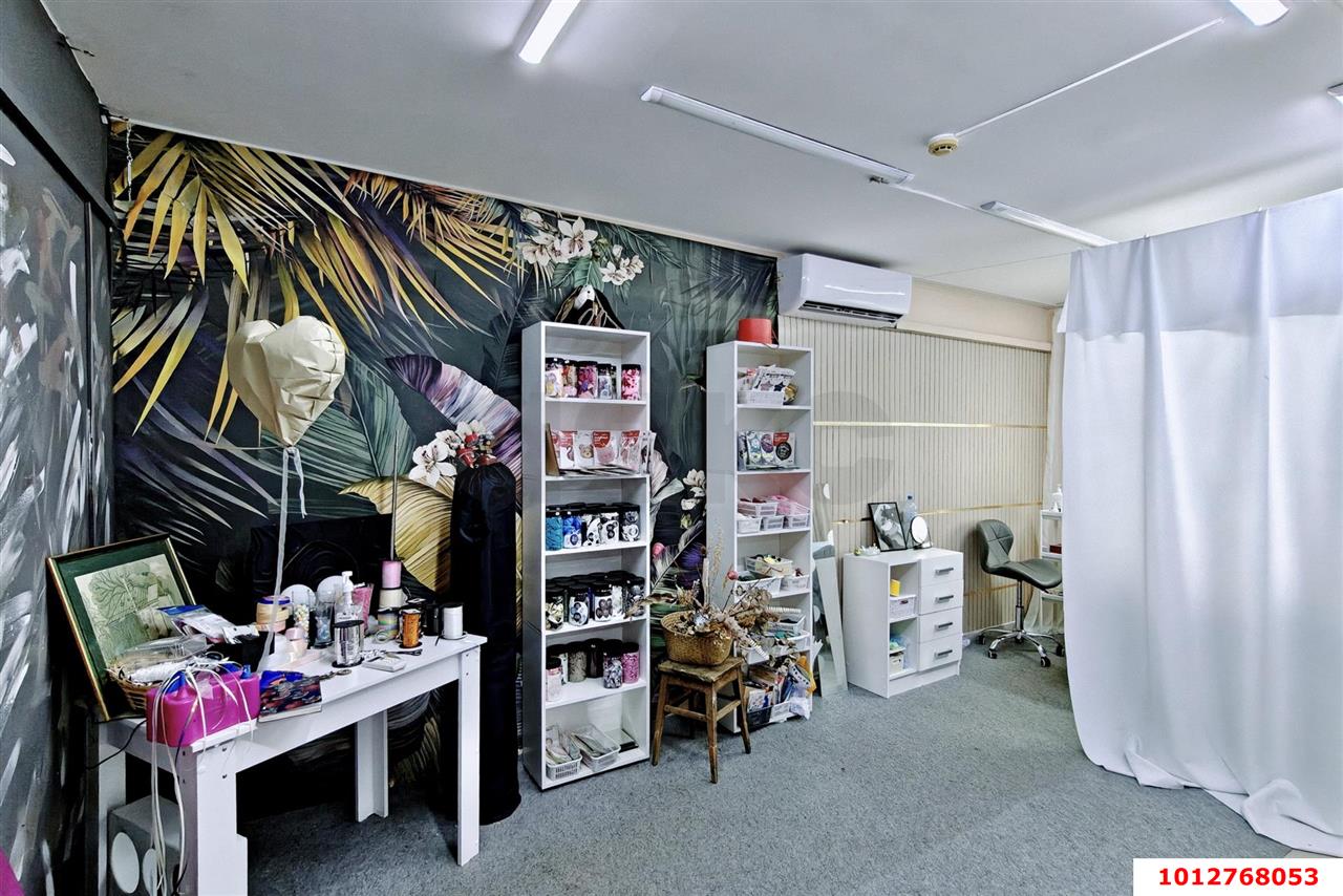 Фото №10: Торговое помещение <span class="whitespace-nowrap">53 м²</span>, <span class="whitespace-nowrap">1/16 эт.</span> - Краснодар, Карасунский внутригородской округ, мкр. Гидростроителей, ул. Парусная, 20/1
