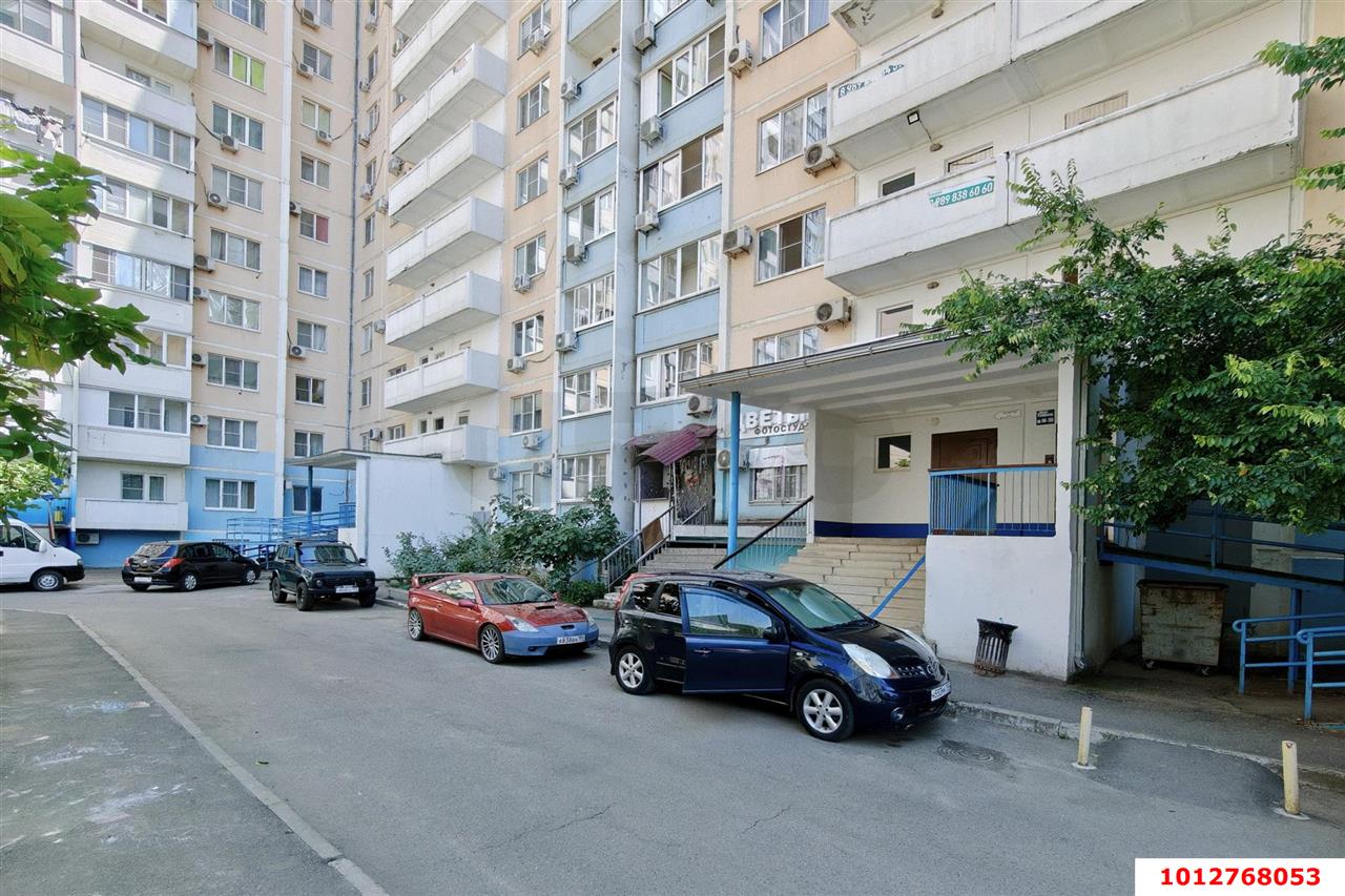 Фото №4: Торговое помещение <span class="whitespace-nowrap">53 м²</span>, <span class="whitespace-nowrap">1/16 эт.</span> - Краснодар, Карасунский внутригородской округ, мкр. Гидростроителей, ул. Парусная, 20/1