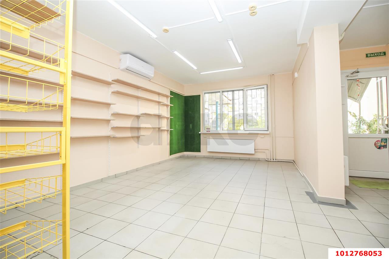 Фото №1: Торговое помещение 53 м² - Краснодар, Карасунский внутригородской округ, мкр. Гидростроителей, ул. Парусная