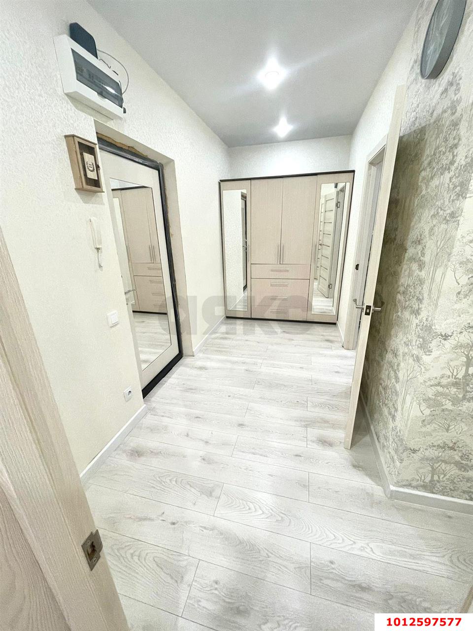 Фото №6: 1-комнатная квартира 43 м² - Краснодар, жилой комплекс Кремлёвские Ворота, ул. Кореновская, 2к4