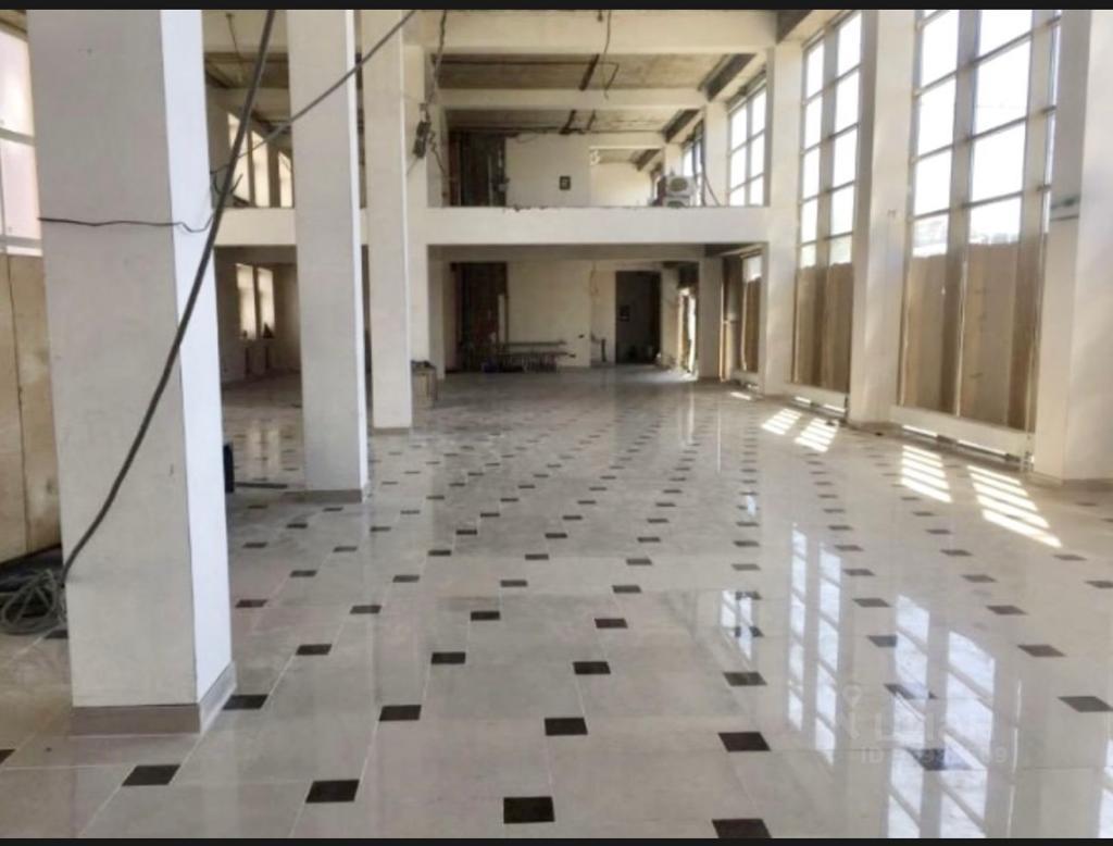 Фото №3: Коммерция 1000 м² - Краснодар, Центральный внутригородской округ, мкр. Дубинка, ул. Воронежская, 35