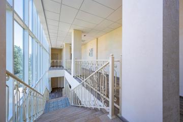 Фото №5: 4-комнатная квартира 130 м² - Краснодар, мкр. Центральный, ул. Береговая, 10/3