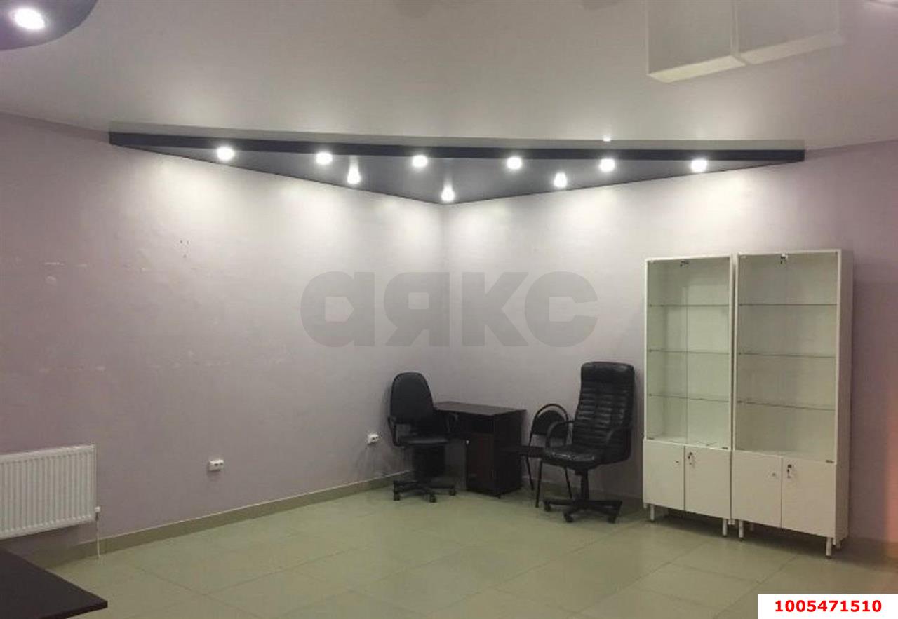 Фото №2: Коммерция 40 м² - Краснодар, Прикубанский внутригородской округ, Завод Радиоизмерительных Приборов, мкр. Музыкальный, ул. имени Ф.И. Шаляпина, 33