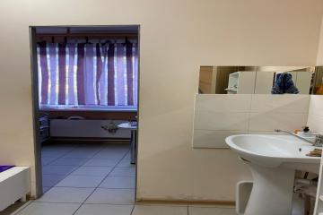 Фото №3: Коммерция 57 м² - Краснодар, мкр. Комсомольский, ул. Уральская, 111/1