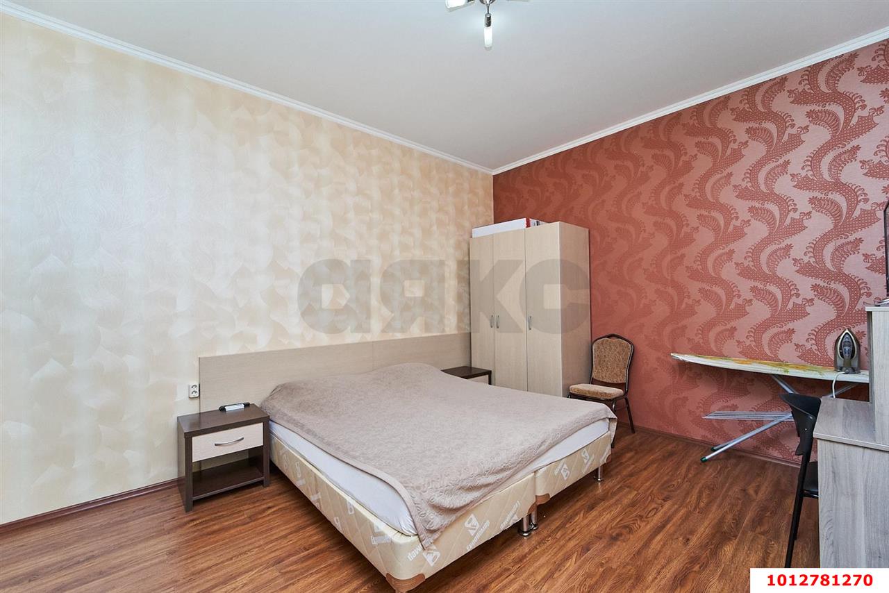 Фото №9: 3-комнатная квартира 78 м² - Краснодар, Дубинка, мкр. Центральный внутригородской округ, ул. Маяковского, 69