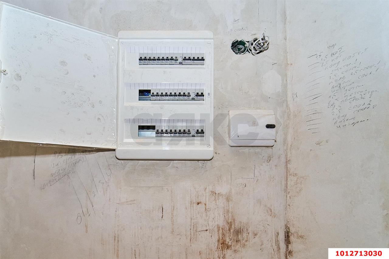 Фото №11: Дом 195 м² + 7 сот. - Краснодар, Завод Радиоизмерительных Приборов, ул. Российская, 405