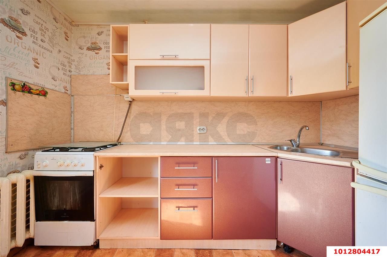 Фото №3: 2-комнатная квартира 50 м² - Берёзовый, Прикубанский внутригородской округ, п. Лекраспром, ул. Археолога Веселовского, 3