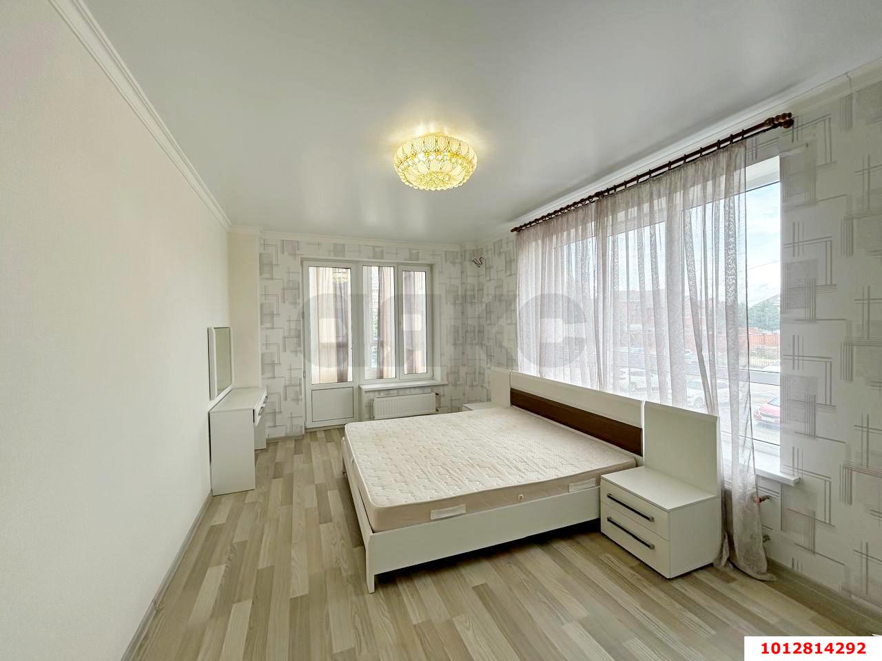 Фото №3: 2-комнатная квартира 85 м² - Краснодар, Карасунский внутригородской округ, Пашковский, мкр. жилой комплекс Империал, ул. Бородинская, 137к2