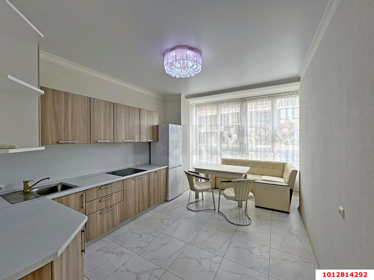 Фото №1: 2-комнатная квартира 85 м² - Краснодар, Карасунский внутригородской округ, Пашковский, мкр. жилой комплекс Империал, ул. Бородинская, 137к2