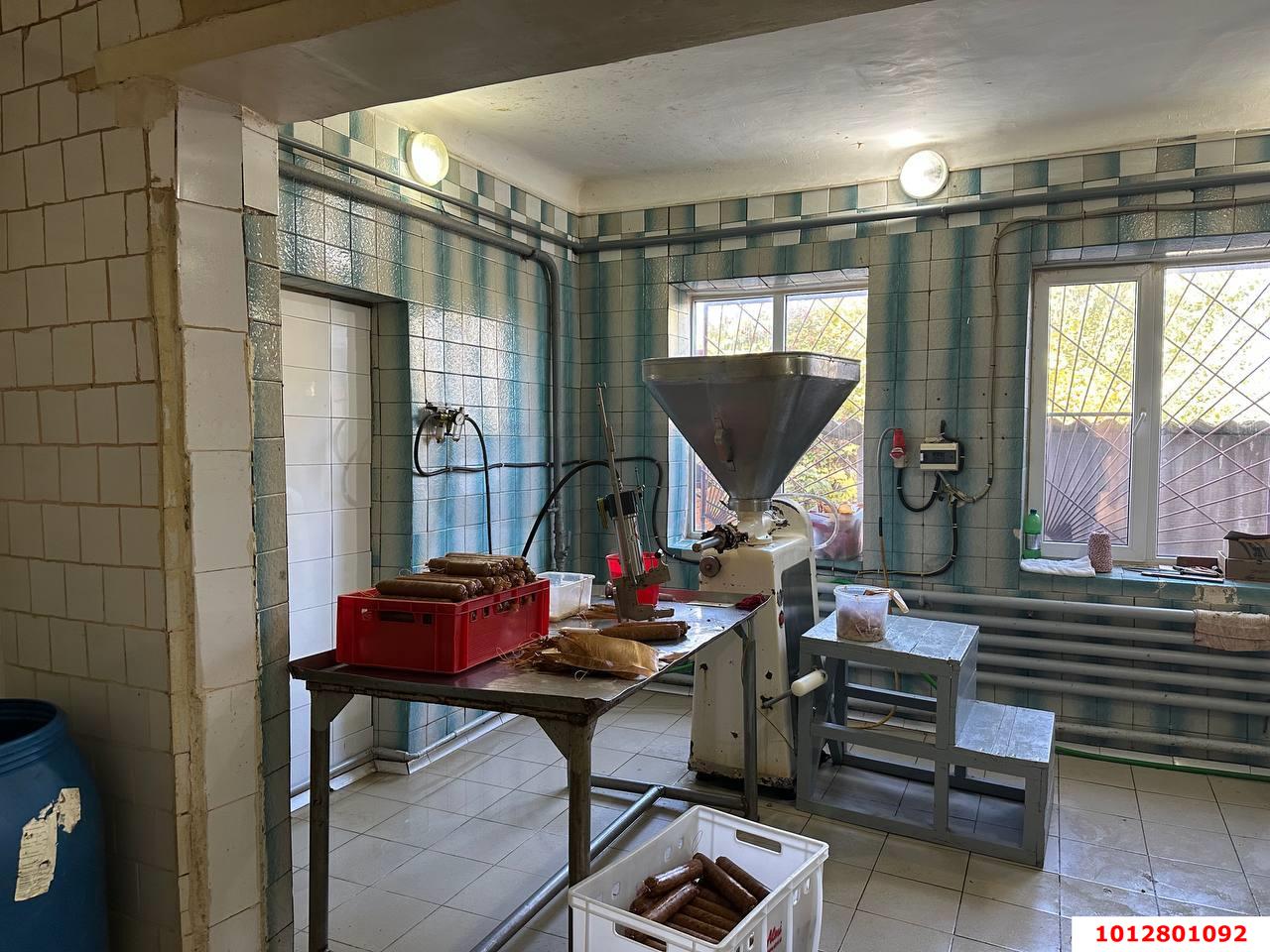 Фото №3: Коммерция 173 м² - Старонижестеблиевская, ул. Кучугурская, 7