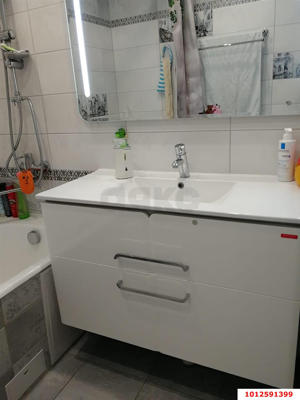 Фото №8: 3-комнатная квартира 95 м² - Краснодар, Прикубанский внутригородской округ, мкр. Восточно-Кругликовский, ул. Героя А.А. Аверкиева, 20