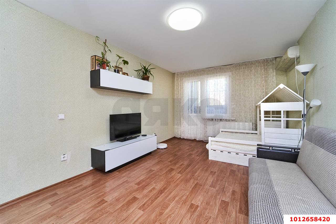 Фото №4: 1-комнатная квартира 49 м² - Краснодар, Прикубанский внутригородской округ, мкр. Восточно-Кругликовский, ул. Героя А.А. Аверкиева, 20
