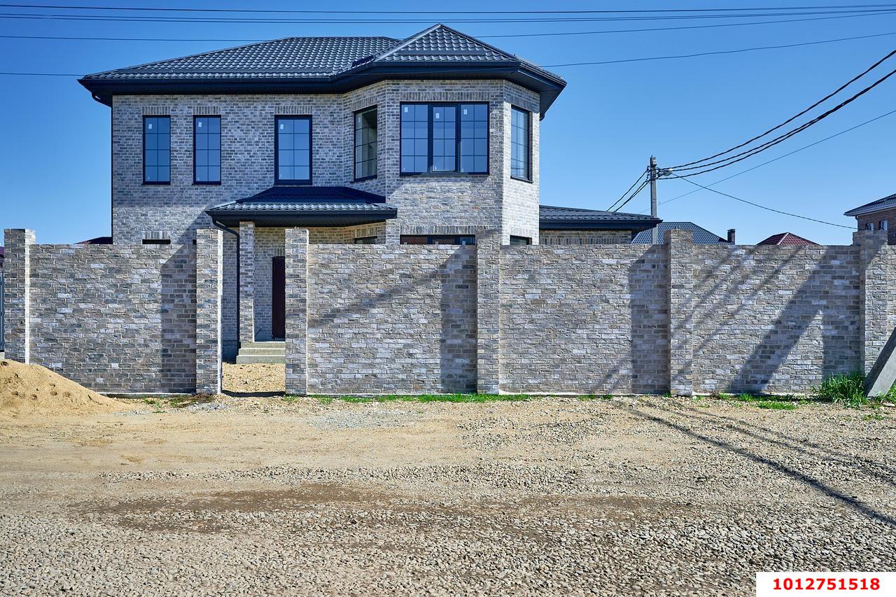 Фото №3: Дом 200 м² + 4 сот. - Краснодар, Прикубанский внутригородской округ, мкр. Горхутор, ул. Степана Неустроева, 7