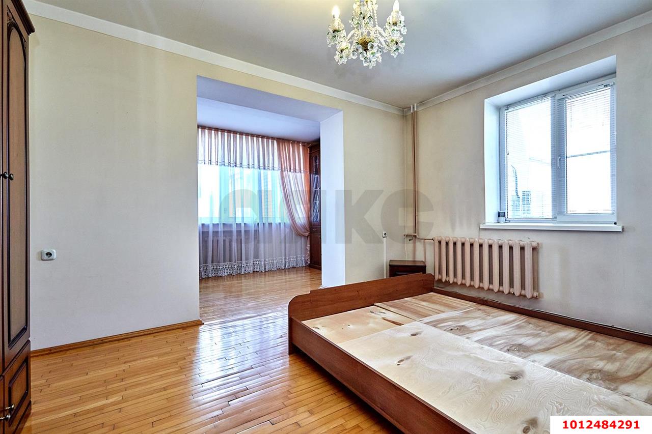 Фото №9: 4-комнатная квартира 128 м² - Краснодар, Прикубанский внутригородской округ, Школьный, Круглик, мкр. Табачная Фабрика, ул. Академика Пустовойта, 8