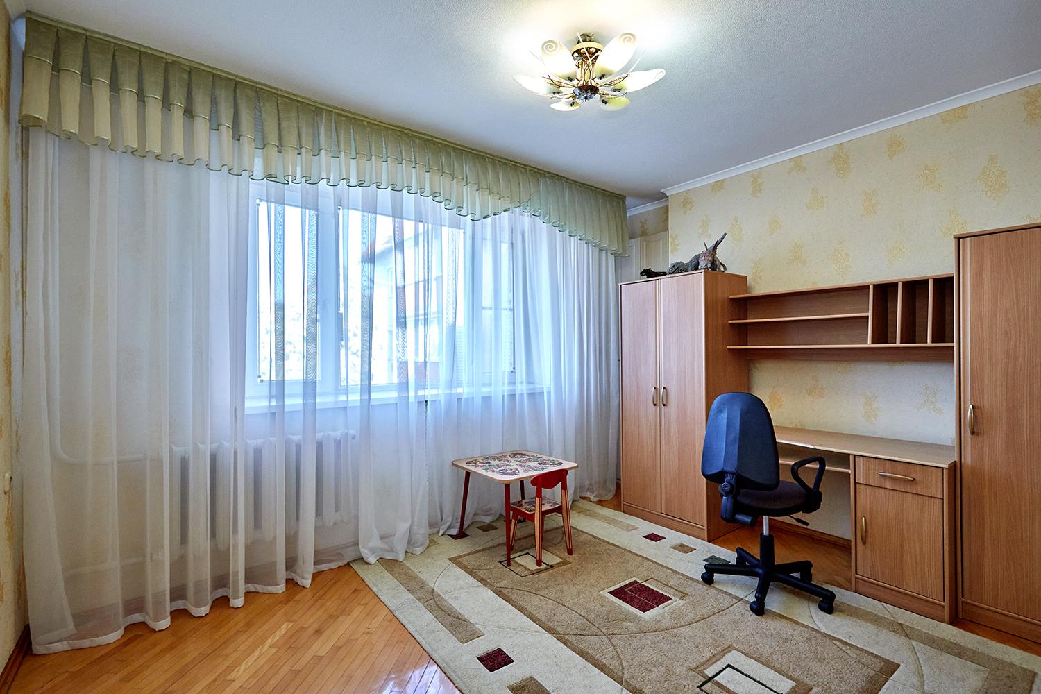 Фото №5: 4-комнатная квартира 128 м² - Краснодар, Прикубанский внутригородской округ, Школьный, Круглик, мкр. Табачная Фабрика, ул. Академика Пустовойта, 8