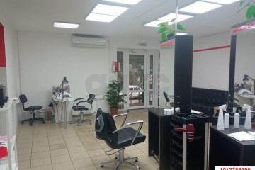 Фото №1: Торговое помещение 50 м² - Краснодар, мкр. Завод Измерительных Приборов, ул. Зиповская, 19