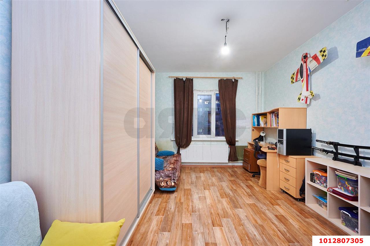 Фото №4: 3-комнатная квартира 90 м² - Краснодар, Прикубанский внутригородской округ, мкр. имени Маршала Жукова, ул. Александра Покрышкина, 2/1