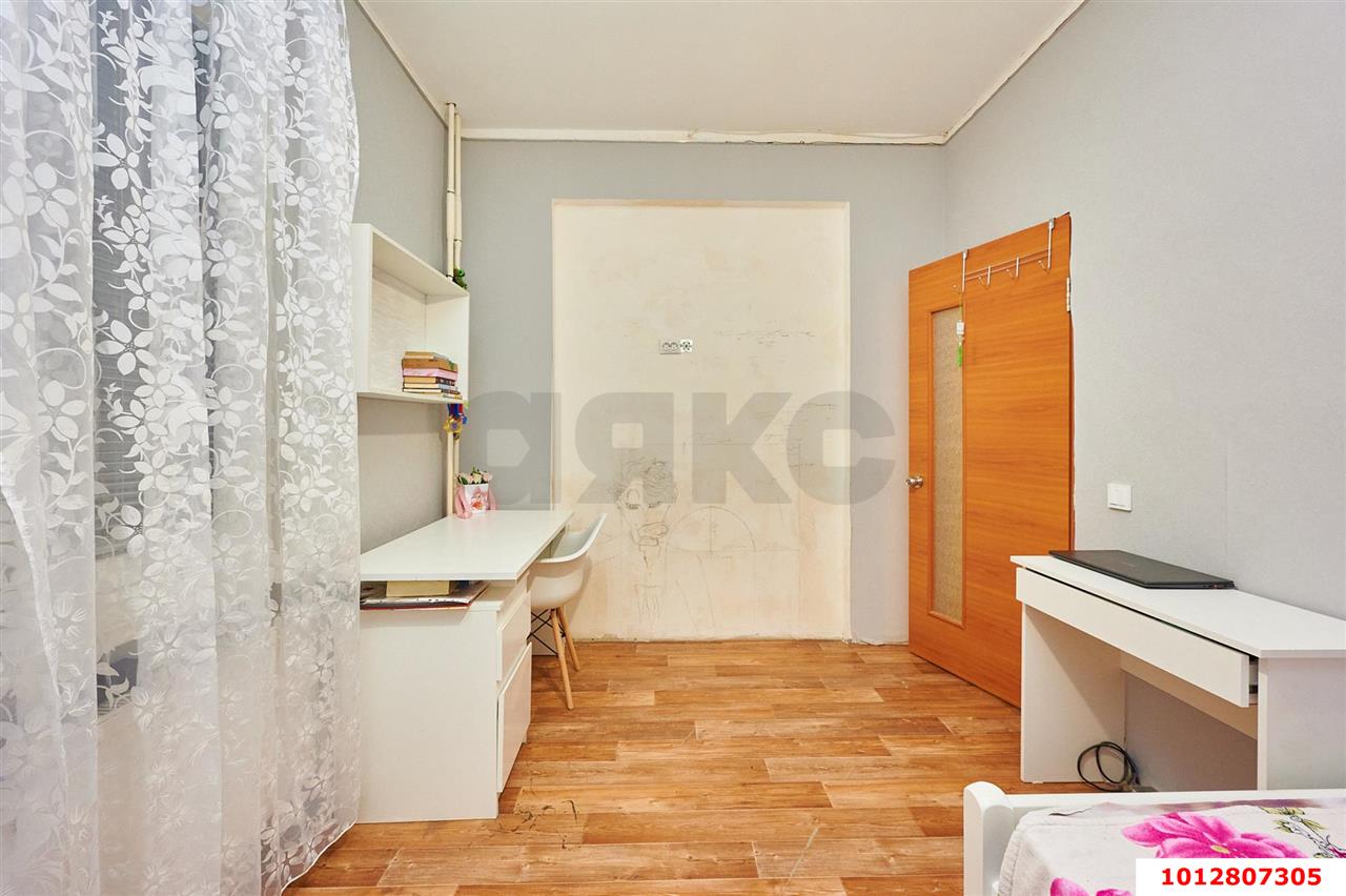 Фото №11: 3-комнатная квартира 90 м² - Краснодар, имени Маршала Жукова, ул. Александра Покрышкина, 2/1
