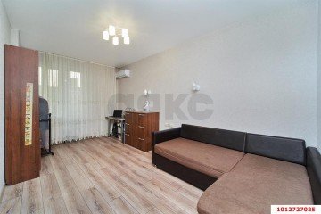 Фото №3: 2-комнатная квартира 75 м² - Краснодар, мкр. Гидростроителей, ул. Невкипелого, 24/2к1