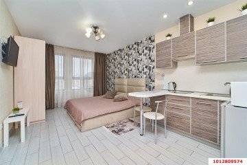 Фото №1: 3-комнатная квартира 120 м² - Краснодар, мкр. Центральный, ул. Будённого, 129