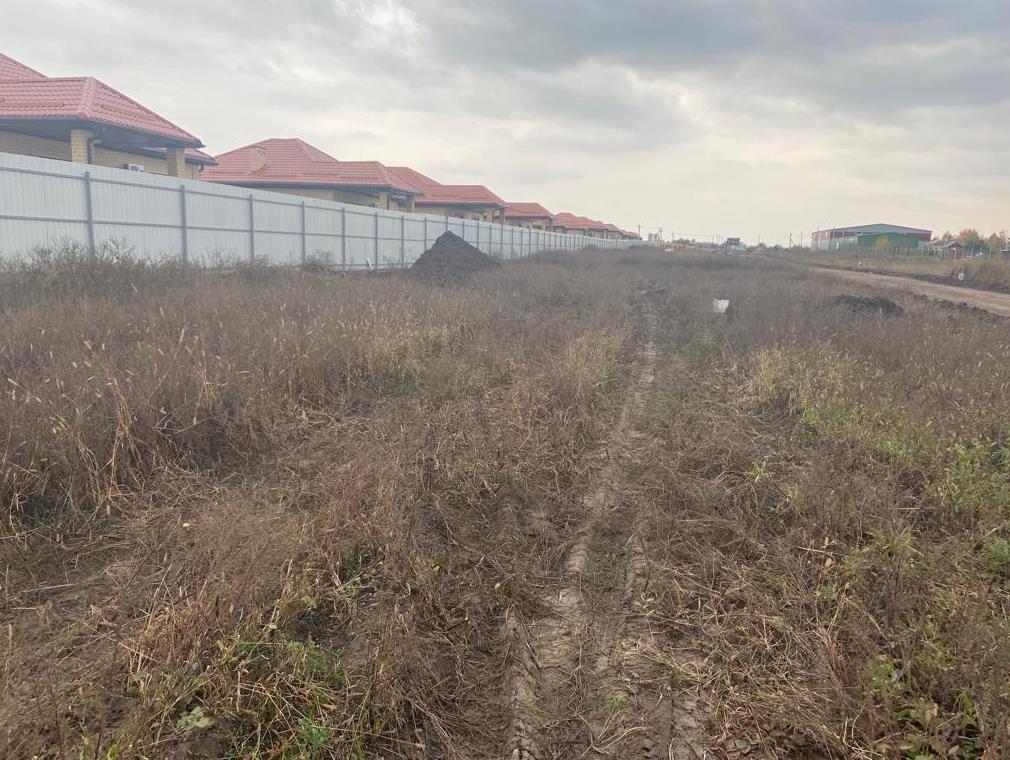 Фото №3: Коммерция 4 м² - Ленина, Карасунский внутригородской округ, п. коттеджный  Зелёная Роща, ул. Тополиная, 38