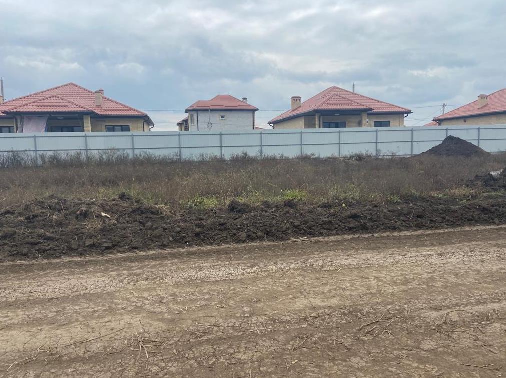 Фото №1: Коммерция 4 м² - Ленина, Карасунский внутригородской округ, п. коттеджный  Зелёная Роща, ул. Тополиная, 38