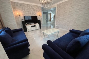 Фото №1: Дом 340 м² - Краснодар, мкр. Сады Калинина, ул. Средняя, 60А