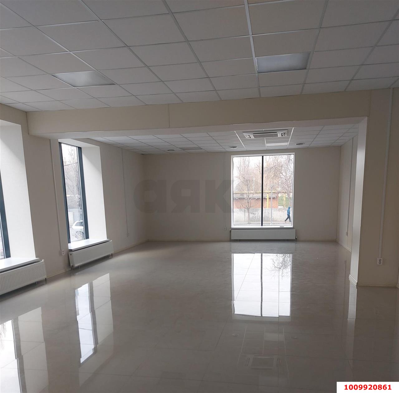 Фото №12: Торговое помещение 1213 м² - Краснодар, 2-я Площадка, ул. Кореновская, 10