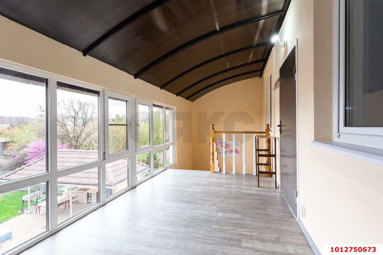 Фото №35: Дом 304 м² + 9.9 сот. - Краснодар, Сады Калинина, ул. Семёновская, 98