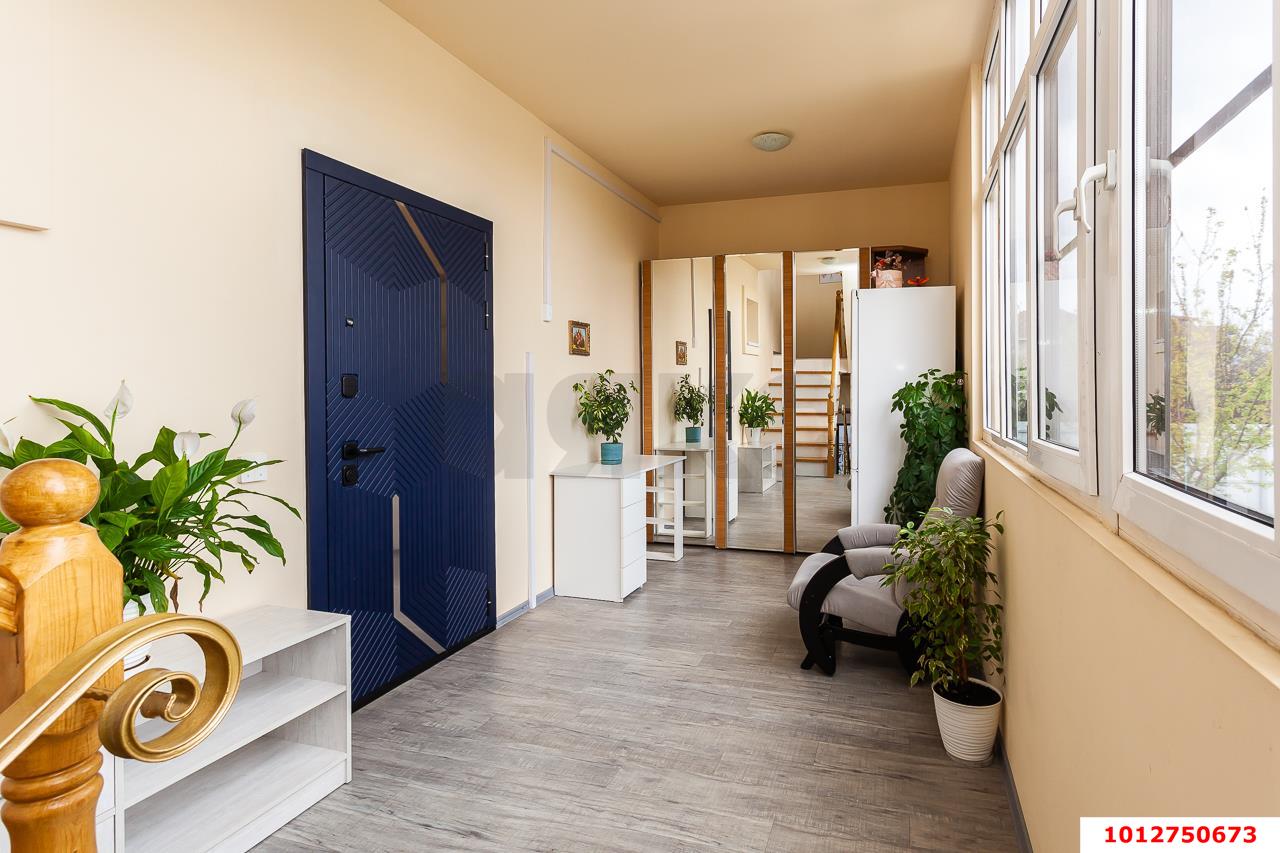 Фото №40: Дом 304 м² + 9.9 сот. - Краснодар, Сады Калинина, ул. Семёновская, 98